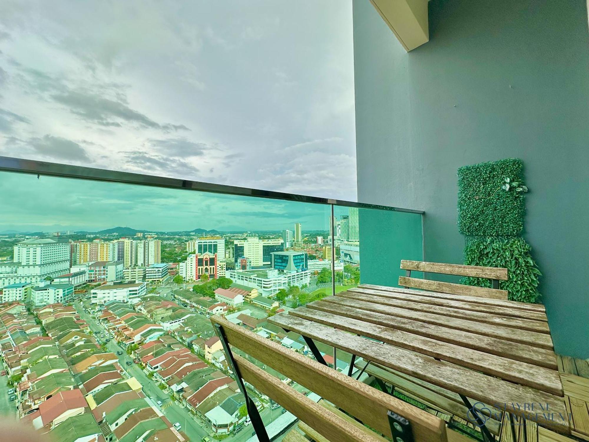 Melaka Ong Kim Wee Residences By Stayrene Esterno foto