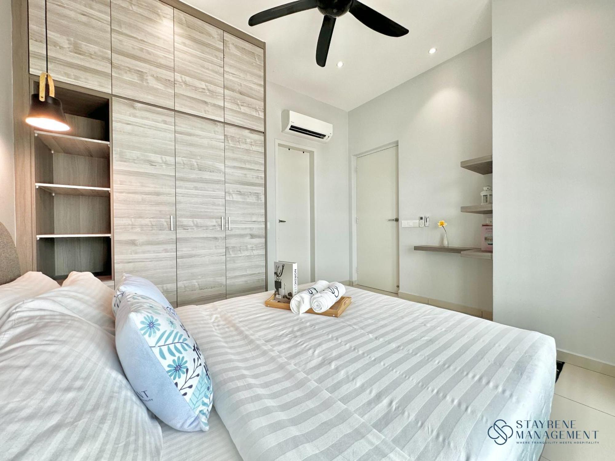 Melaka Ong Kim Wee Residences By Stayrene Esterno foto