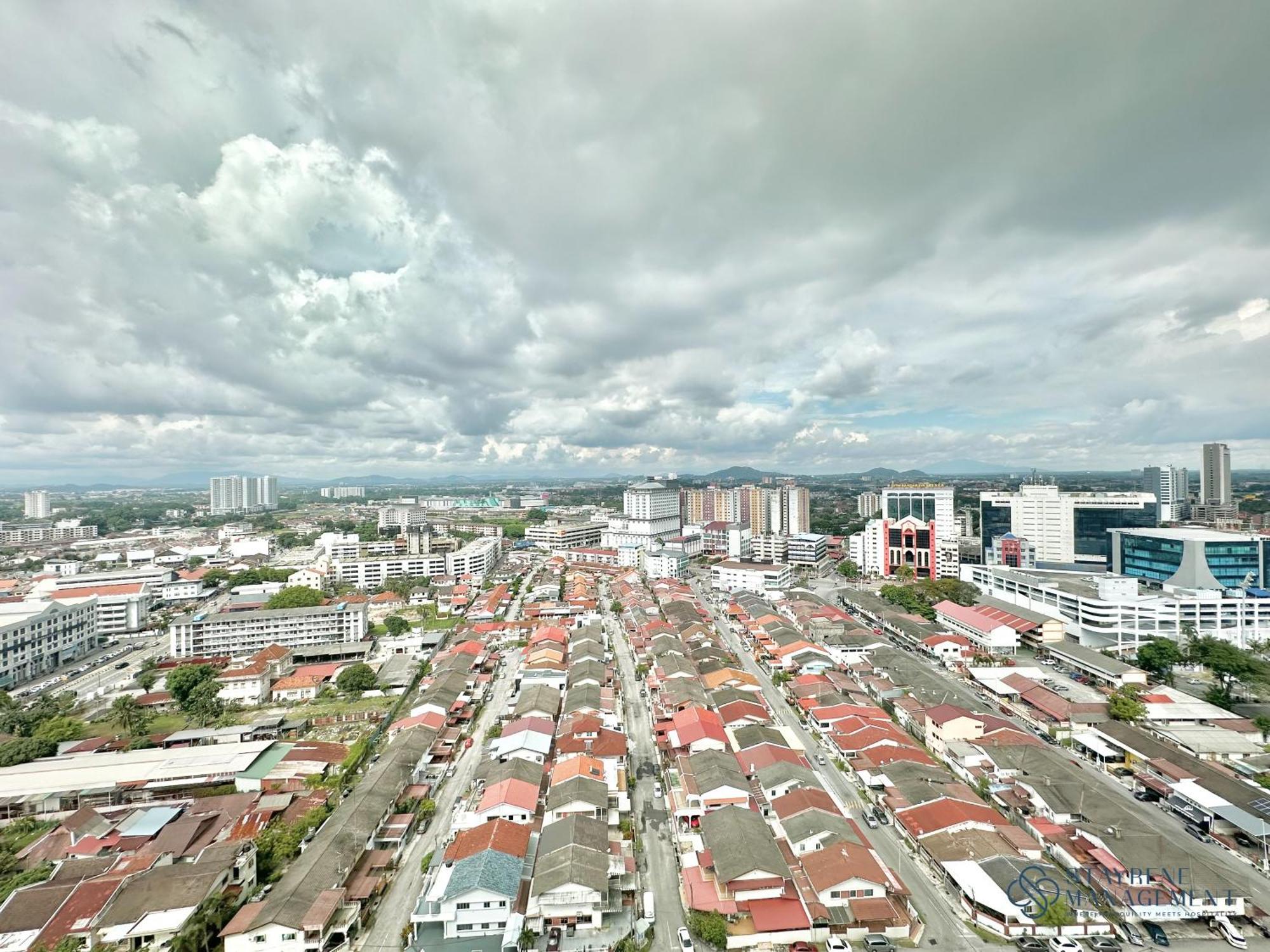 Melaka Ong Kim Wee Residences By Stayrene Esterno foto