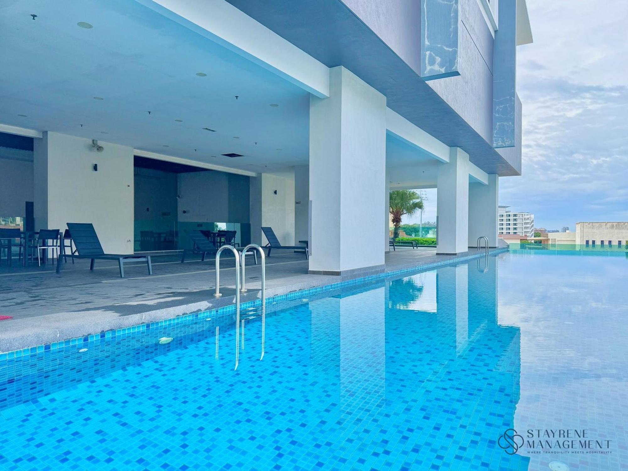 Melaka Ong Kim Wee Residences By Stayrene Esterno foto